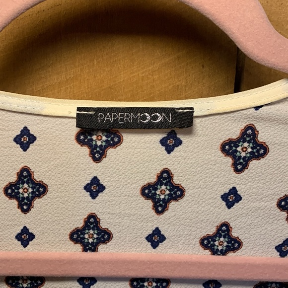 Papermoon Coverup - Picture 2 of 6